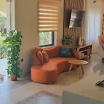 Eleana Boutique & Blue Infinity 4* Nikiána