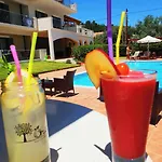 Lejlighedshotel Eleana Boutique & Blue Infinity 4*