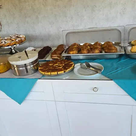 Ξενοδοχείο με διαμερίσματα ελεάνα Νικιάνα