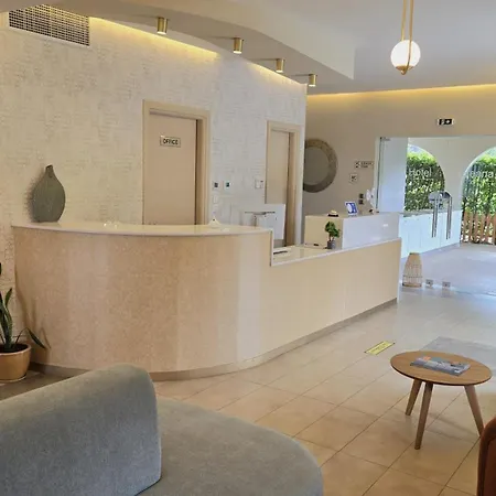 Lejlighedshotel Eleana Boutique & Blue Infinity
