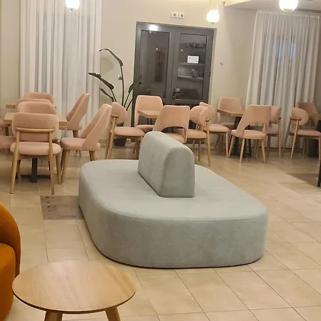 Lejlighedshotel Eleana Boutique & Blue Infinity 4*