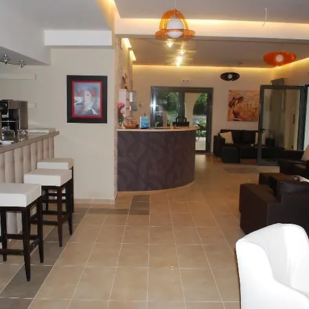 Eleana Boutique & Blue Infinity Aparthotel 3*