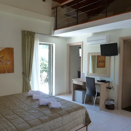 Eleana Boutique & Blue Infinity Апарт-отель 4*