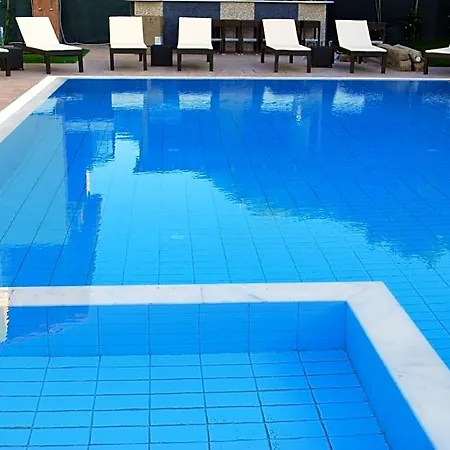 Eleana Boutique & Blue Infinity Apartmanhotel 4*