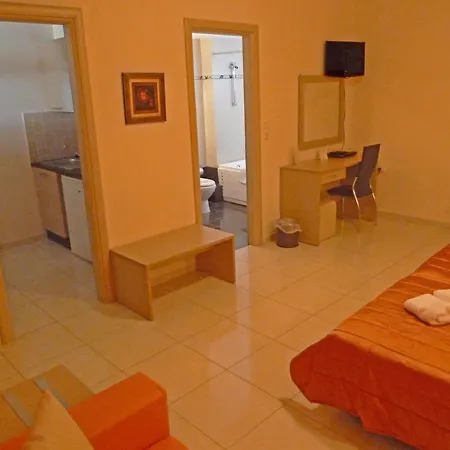 Aparthotel Eleana Boutique & Blue Infinity 3*