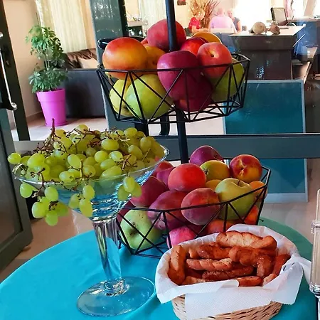 Апарт-отель Eleana Boutique & Blue Infinity 4*