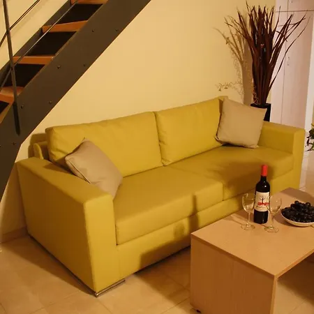 Eleana Boutique & Blue Infinity 4*