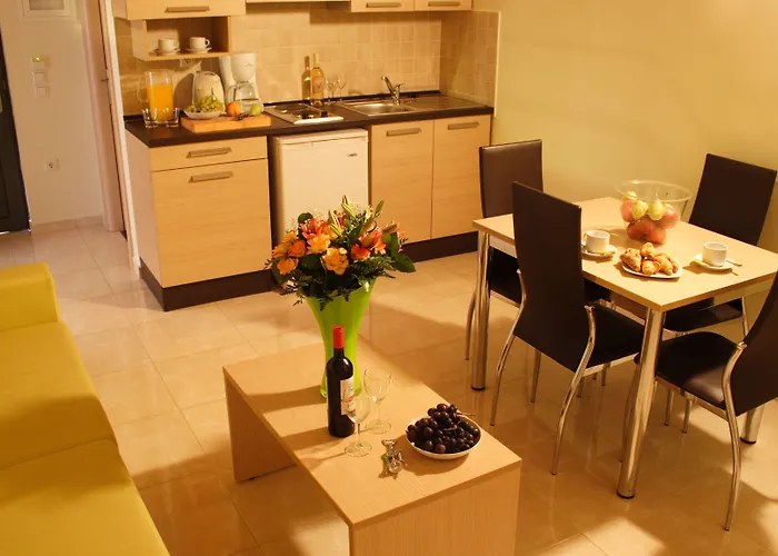 Апарт-отель Eleana Boutique & Blue Infinity 4*