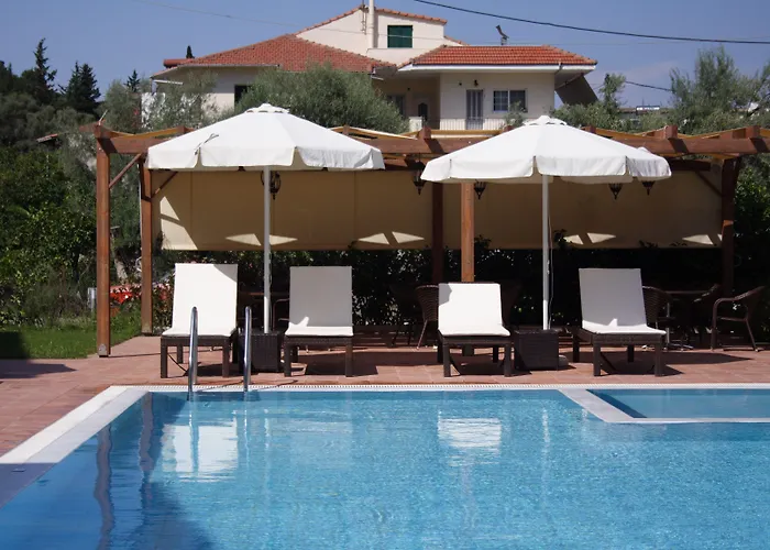 Eleana Boutique & Blue Infinity Ξενοδοχείο με διαμερίσματα 4*