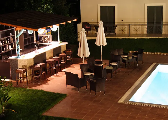 Eleana Boutique & Blue Infinity 4* Никиана